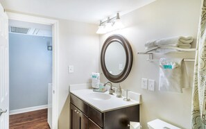 Apartamento, 1 habitación | Baño | Toallas