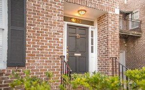 Townhome, 3 Bedrooms | Exterior - Huntingdon Getaway by Lucky Savannah (Savannah)
