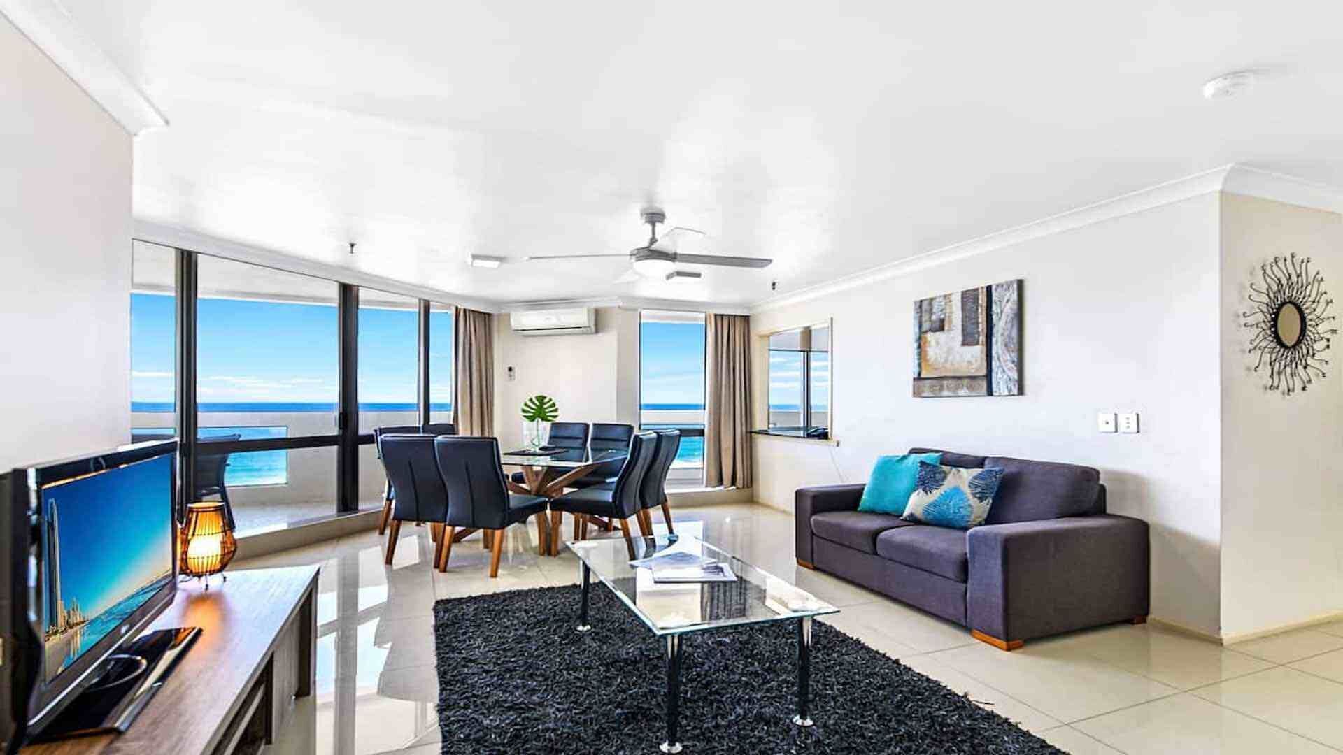 Focus Apartments Large 3 Bedroom Beachfront Apartment