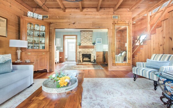 غرفة المعيشة