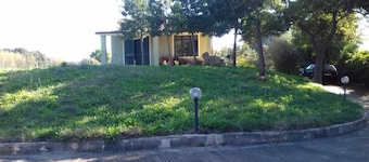 Cottage in the countryside 10 min. from the beach