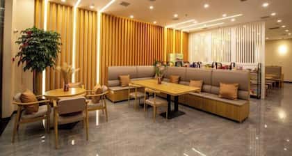 Wanxi Tiantian Hotel