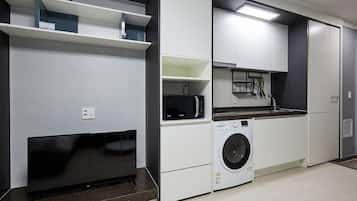 Standard Double Room | Living area