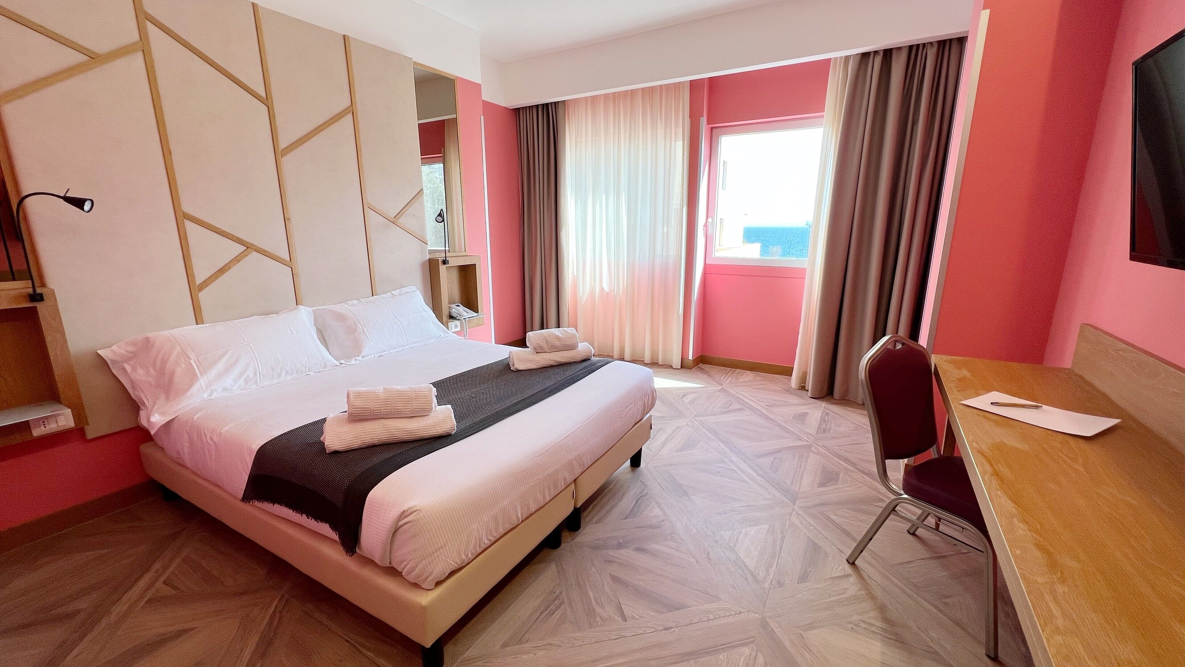 Chambre Supérieure Double ou avec lits jumeaux, 1 lit double