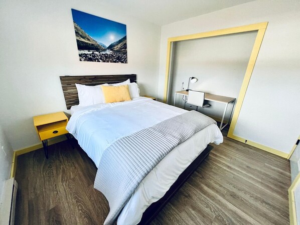 2 bedrooms, desk, iron/ironing board, free WiFi