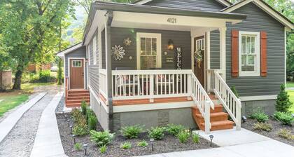 The Redbud - A PMI Scenic City Vacation Rental