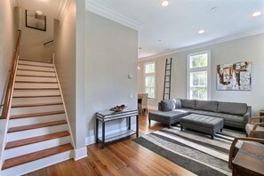 Casa de ciudad, 3 habitaciones | Sala de estar