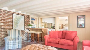 Appart'hôtel, 1 chambre | Salle de séjour