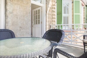 Condo, 1 Bedroom | Balcony - Stateview Place by Lucky Savannah (Savannah)