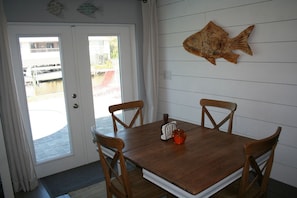 House - Flamingo Escape - 2 BR Home With Private Heated Pool (Fort Myers Beach)