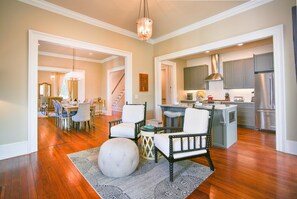 House, 5 Bedrooms | Living room - The Gaston Estate by Lucky Savannah (Savannah)