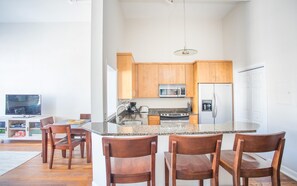 Condo, 2 Bedrooms | Private kitchen