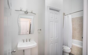 Condo, 2 Bedrooms | Bathroom - Broughton Central by Lucky Savannah (Savannah)