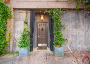 House, 1 Bedroom | Exterior
