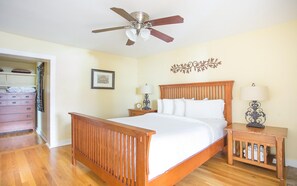 Condo, 1 Bedroom | 1 bedroom - Gem on Jones by Lucky Savannah (Savannah)