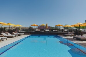Seasonal outdoor pool - Jacob Mitzpe Ramon (Ramat Negev)