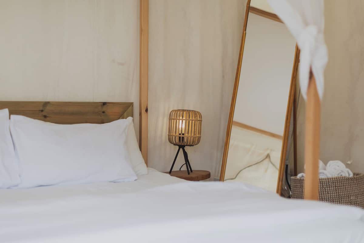 Glamping | Gratis wi-fi och sÀngklÀder