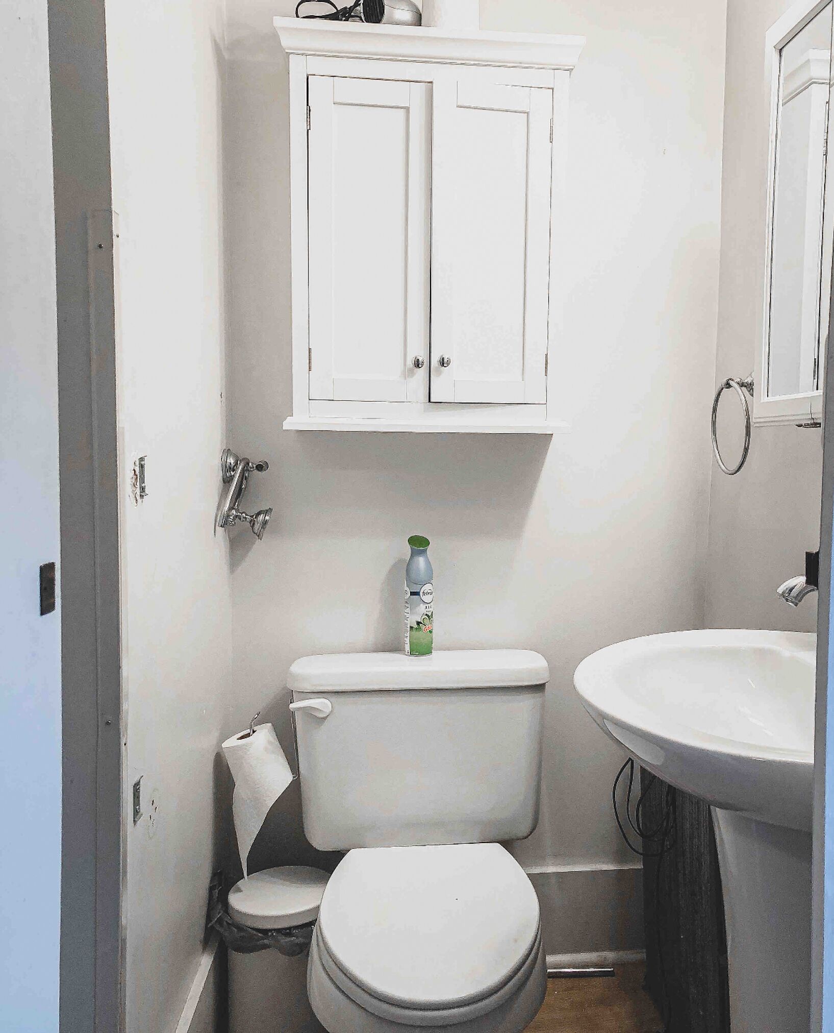 Big house +hot tub+patio+Wi-Fi+TV