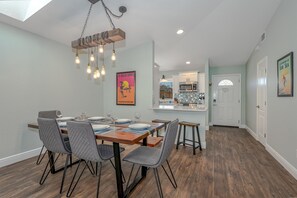 Dining - Dog Friendly Home w/Private Fenced Yard, Garage & Fire Pit! STEPS to the Beach! (New Smyrna Beach)