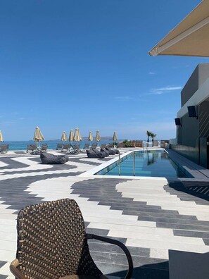 Outdoor pool, a heated pool - Arina Beach Resort (Kokkini Hani)