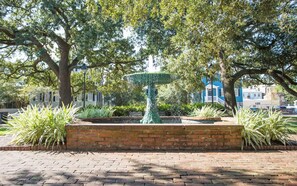 Condo, 1 Bedroom | Property grounds