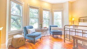 Apartment, 1 Bedroom - Delia Row Townhouse by Lucky Savannah (Savannah)