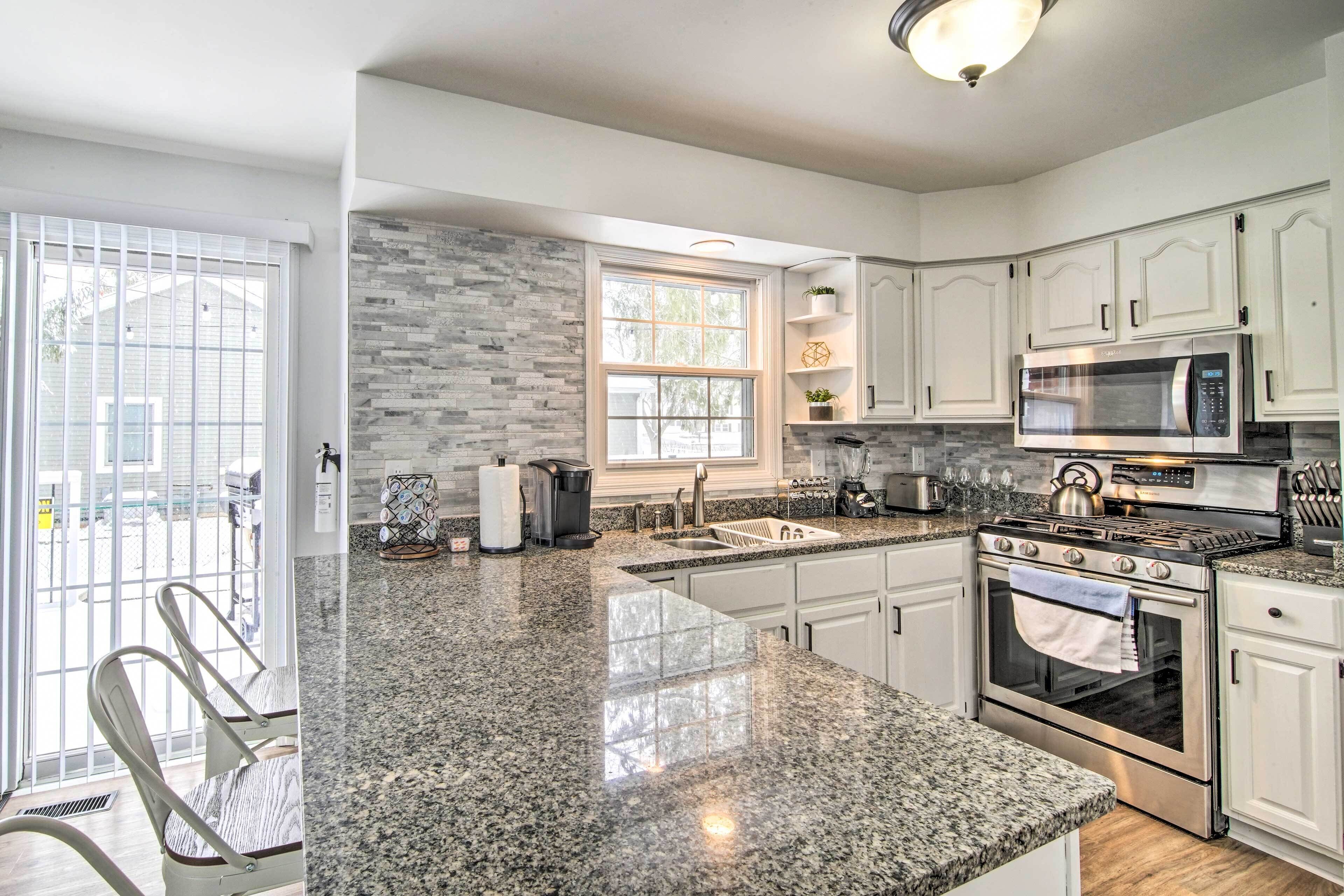 Lake Geneva Home with Grill < 2 Miles to Beach! in Lake Geneva, United States