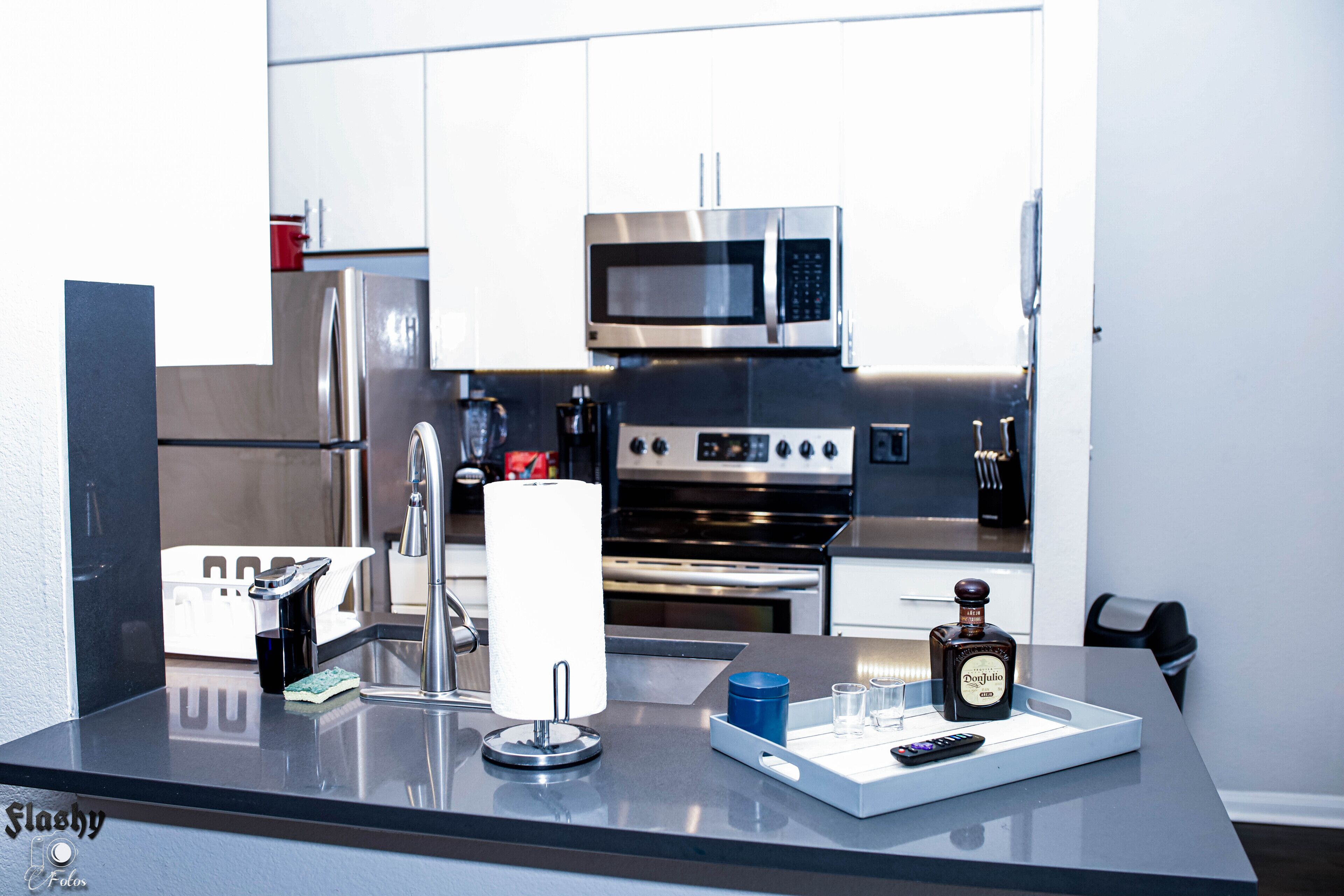 Upscale Modern 1 Bed 1 Bath Ultimate Airbnb