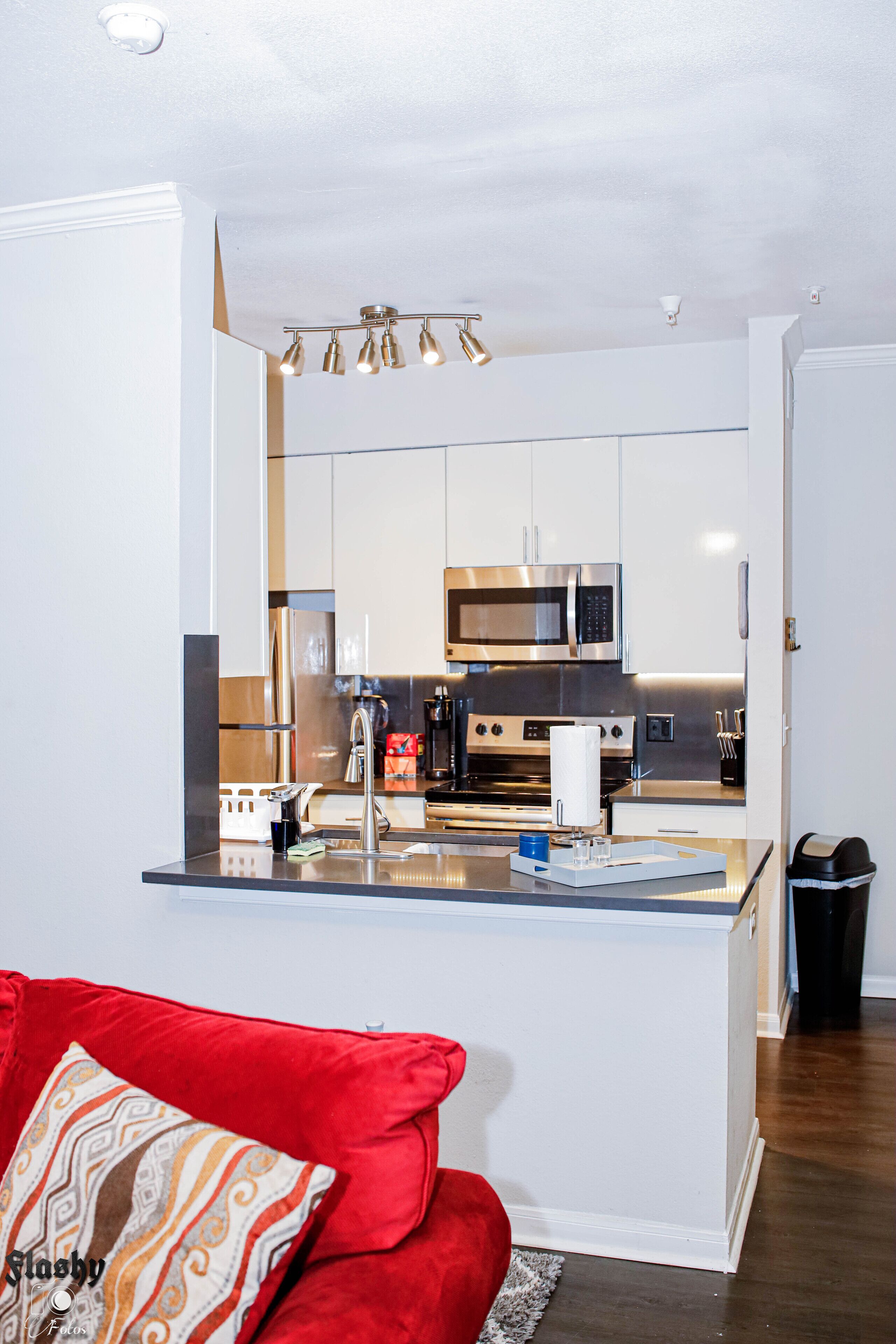 Upscale Modern 1 Bed 1 Bath Ultimate Airbnb