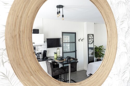 Beach and Dunes Studio - Free Parking