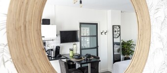 Beach and Dunes Studio - Free Parking