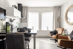Dining - Beach and Dunes Studio (Zandvoort)