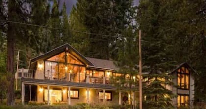 Lakeshore Villa