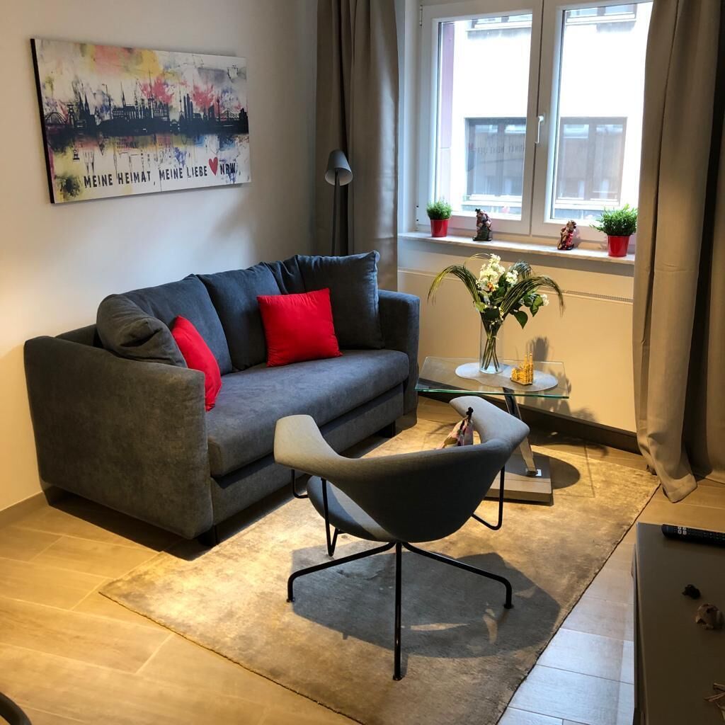 Modern new apartment in a quiet but direct city center location