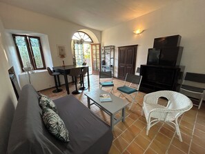 Fireplace, music library