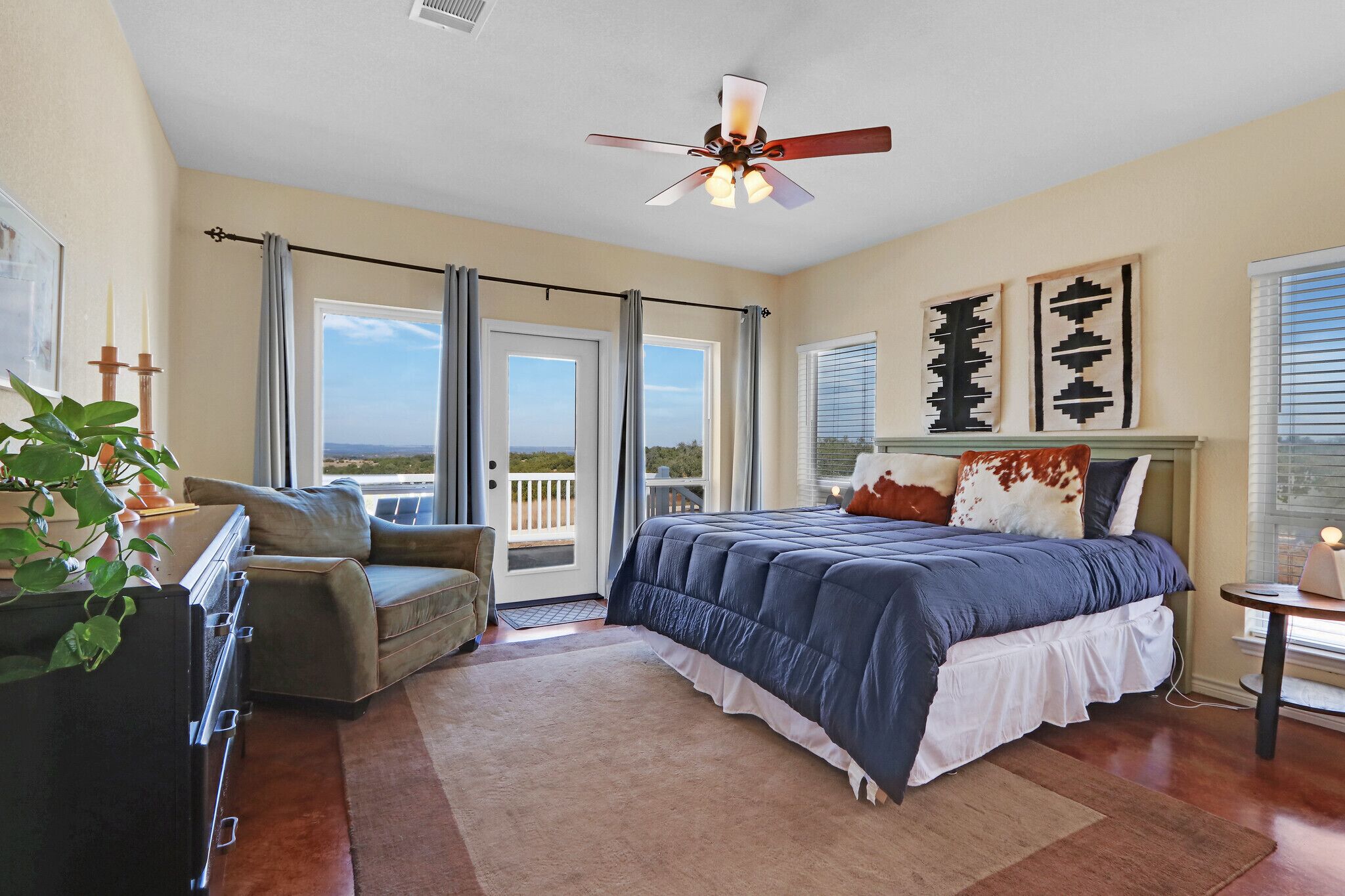 Stanton Valley | Family Friendly Retreat with Hot Tub