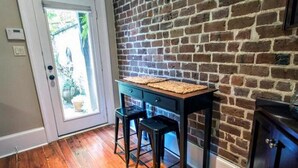Interior - Oglethorpe Square Main + Garden by Lucky Savannah (Savannah)