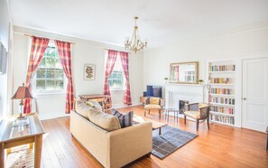 콘도, 침실 2개 | 거실