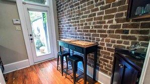 Interior - Oglethorpe Square Garden Apartment by Lucky Savannah (Savannah)