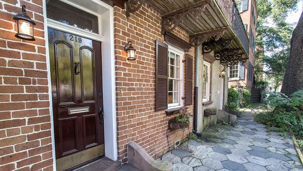 Townhome, 1 Bedroom | Exterior - Oglethorpe Square Garden Apartment by Lucky Savannah (Savannah)