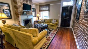 Townhome, 1 Bedroom | Living room - Oglethorpe Square Garden Apartment by Lucky Savannah (Savannah)