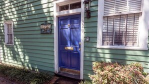 House, 3 Bedrooms | Exterior - Juniper Cottage by Lucky Savannah (Savannah)