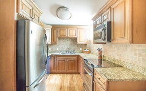 Condo, 2 habitaciones | Cocina privada