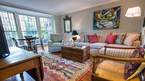 Townhouse, 2 soverom | Oppholdsrom