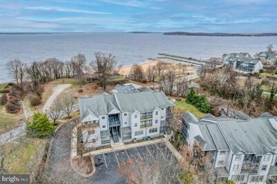 BEACH WITHOUT THE BUSTLE