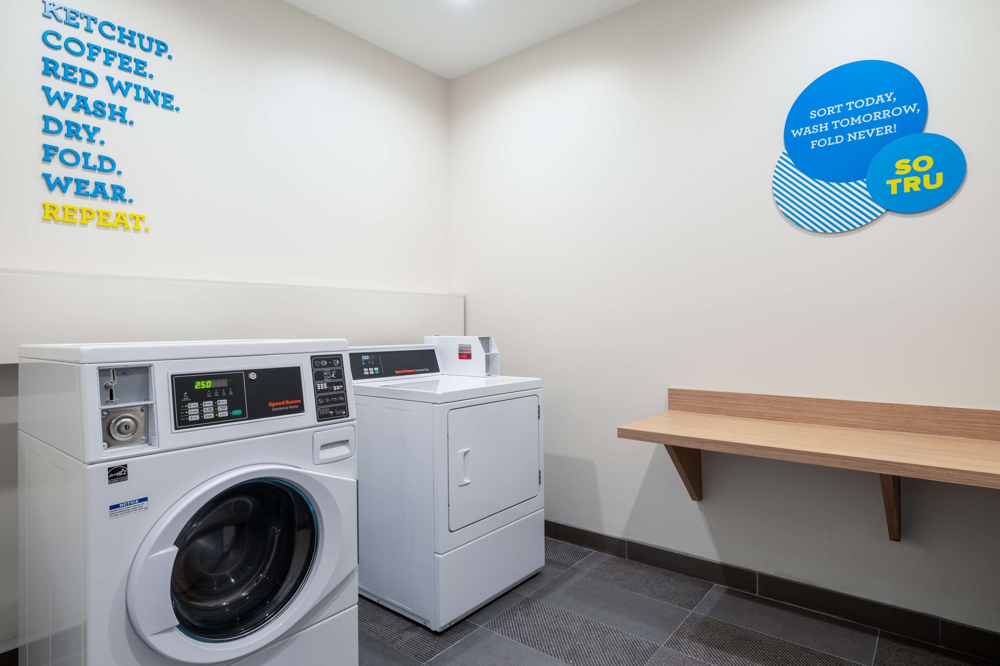 Photo - Tru By Hilton Naperville Chicago