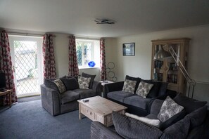 Smart TV, DVD player, books, music library