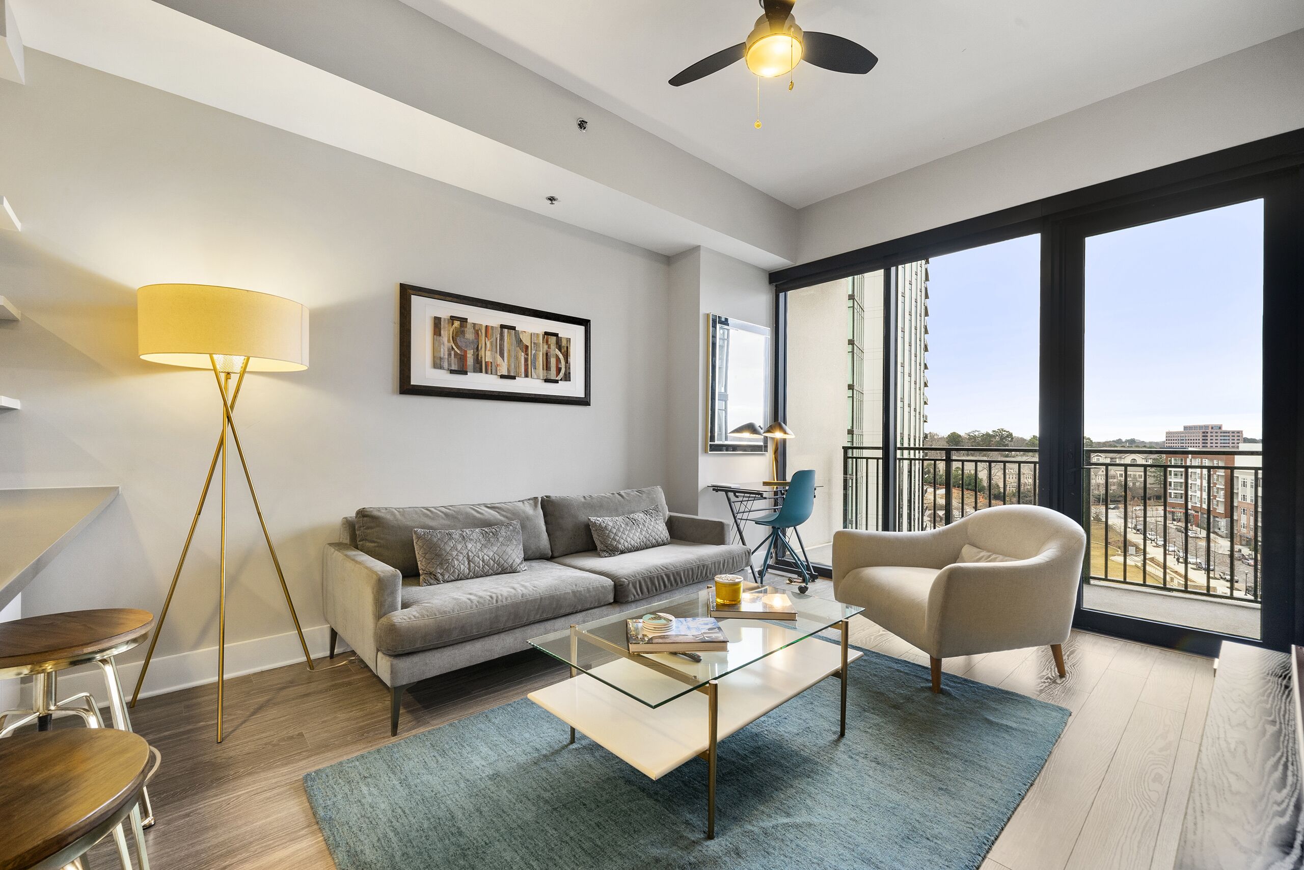 5 minutes walk to Lenox and Phipps plaza, luxury condo