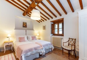 6 عدّة غرف نوم