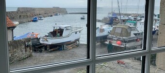 NEW Superb One Bedroom Getaway in Dysart Kirkcaldy